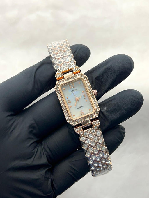 Women's Quartz Square Bracelet Watch - 1 Pc Water Resistant with Textured Strap 2 in stock