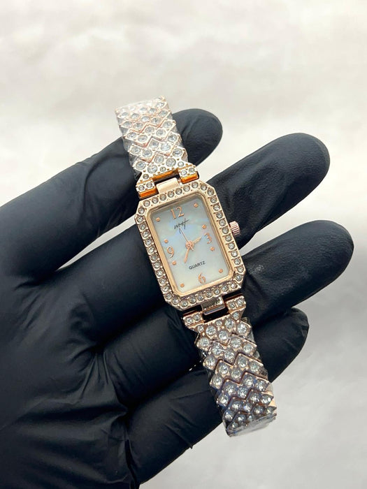 Women's Quartz Square Bracelet Watch - 1 Pc Water Resistant with Textured Strap 2 in stock
